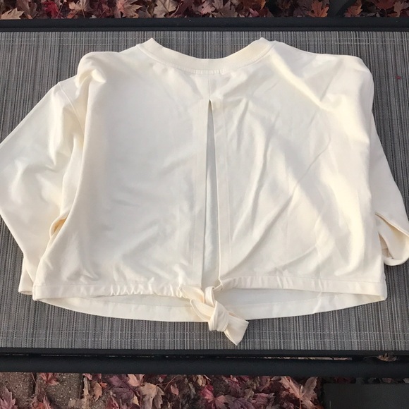 🔻NWOT Varley Milldale Sweater Sweatshirt Crop Size Large - Picture 9 of 10